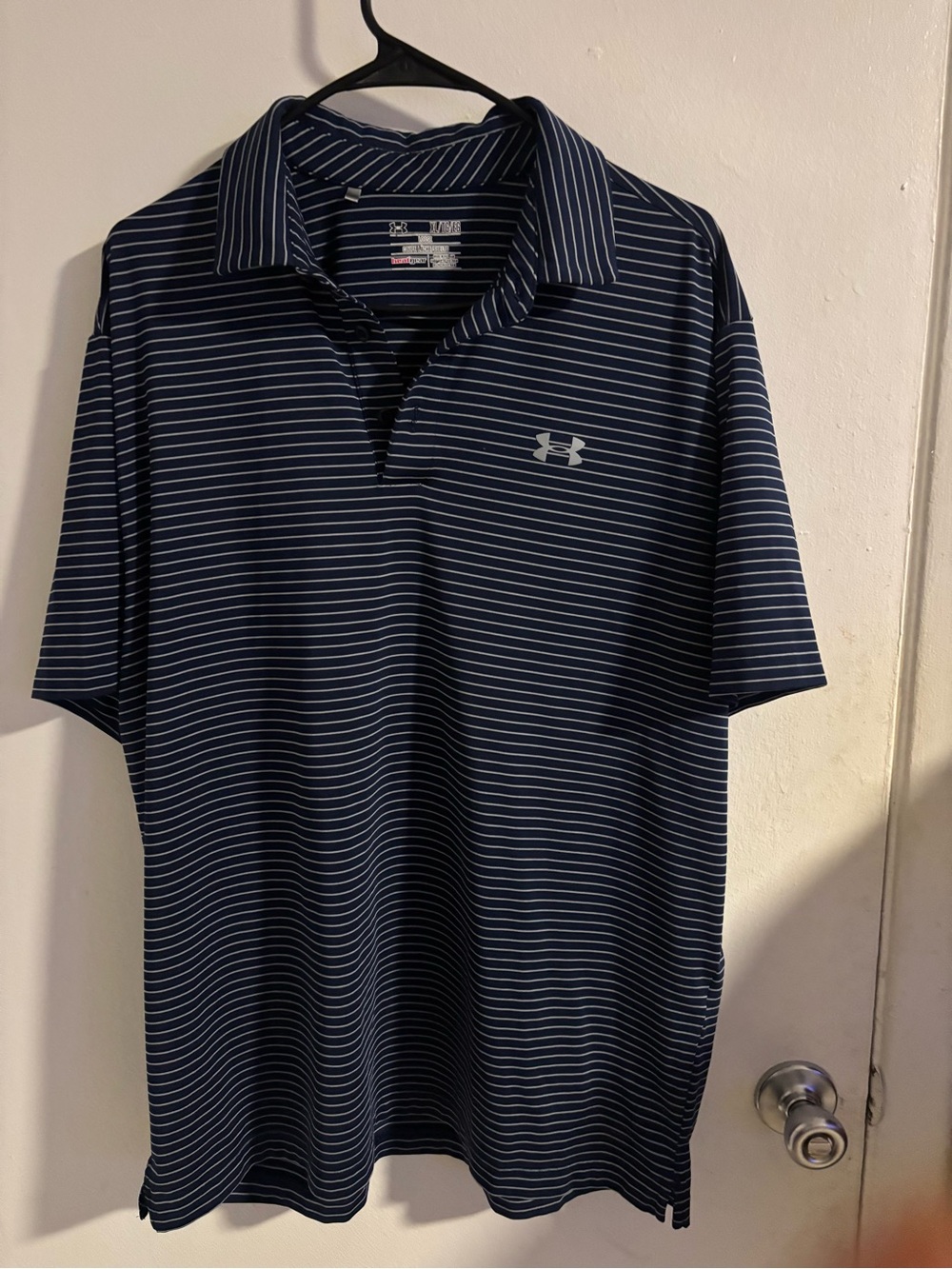 Under Armour HeatGear Polo Shirt XL Navy Blue White Striped Golf 
(1116)